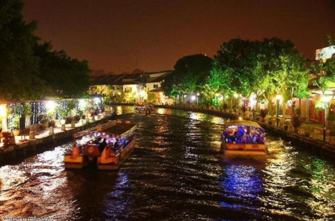 Great Atlantis Homestay Melaka ภายนอก รูปภาพ